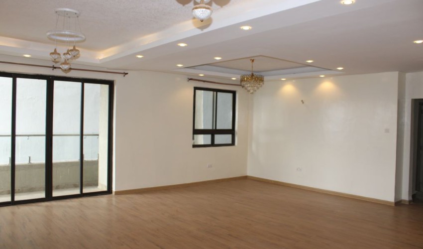 Spacious 5-Bedroom Duplex in Parklands – Modern Living at Its Best